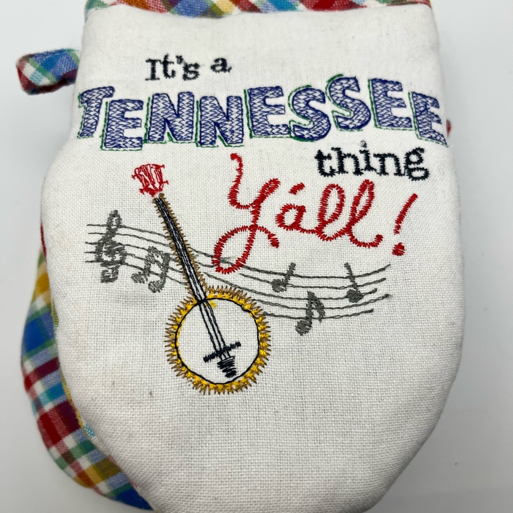 Tennessee Y'all Embroidered Oven Mitts- White with Multi-Color Trim